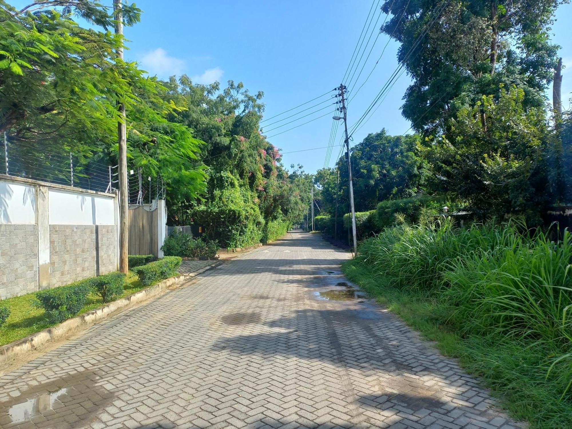 Coral Drive Apartments Mombasa Bagian luar foto